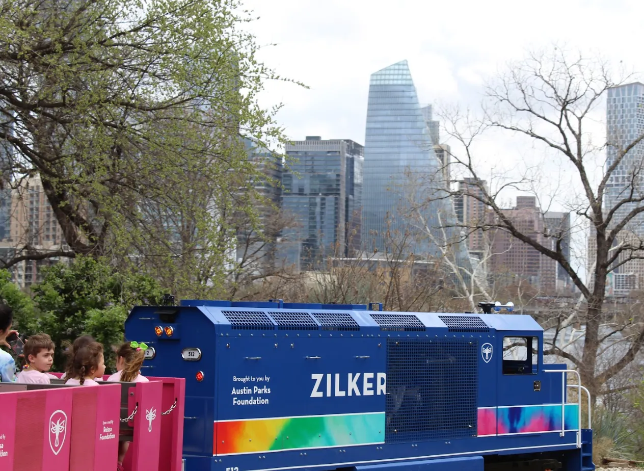 Students riding the Zilker Park train on a free AISD field trip